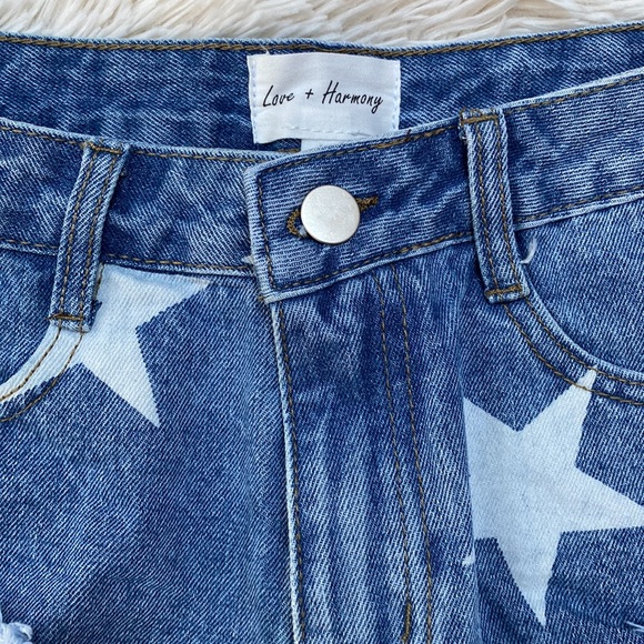 Love + Harmony Star Cutoff Jean Shorts 💗 Blue & White - Picture 7 of 10